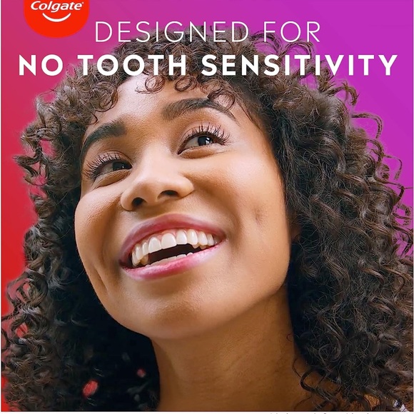 Colgate Optic White Express Teeth Whitening Pen with 35 Treatments, Enamel Safe - Picture 4 of 12